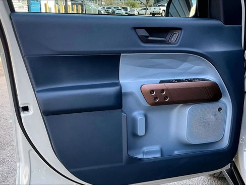 Certified 2024 Ford Maverick Lariat image 22