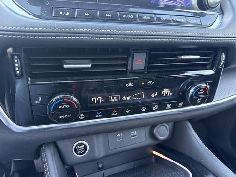 Used 2023 Nissan Rogue Platinum w/ Platinum Premium Package AWD/4WD image 20