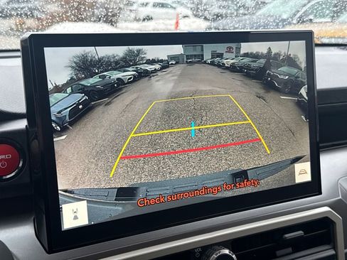 Used 2025 Toyota Tacoma TRD Off-Road w/ TRD Off Road Upgrade Package image 19