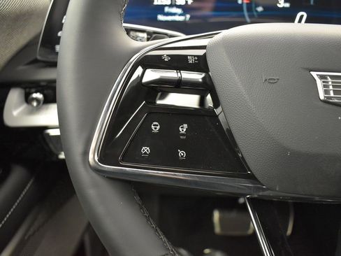 New 2026 Cadillac Optiq Sport 2 image 17