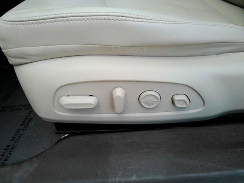 Used 2017 Buick LaCrosse Premium w/ Sun and Shade Package FWD image 17