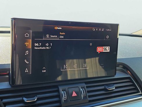 Used 2024 Audi Q5 2.0T Premium Plus w/ Premium Plus Package image 31