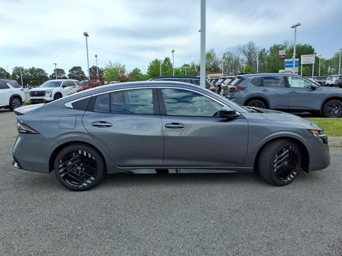 New 2026 Nissan Sentra SR w/ SR All Weather Package FWD image 2