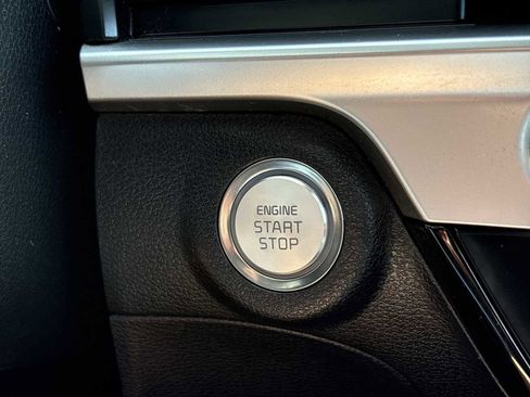 Used 2023 Kia Telluride S w/ S Sunroof Package AWD/4WD image 17