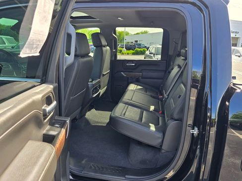 Used 2020 GMC Sierra 2500 Denali w/ Denali Ultimate Package AWD/4WD image 29