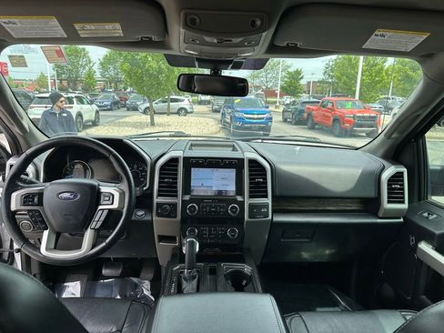 Used 2020 Ford F150 Lariat w/ FX4 Off-Road Package AWD/4WD image 30
