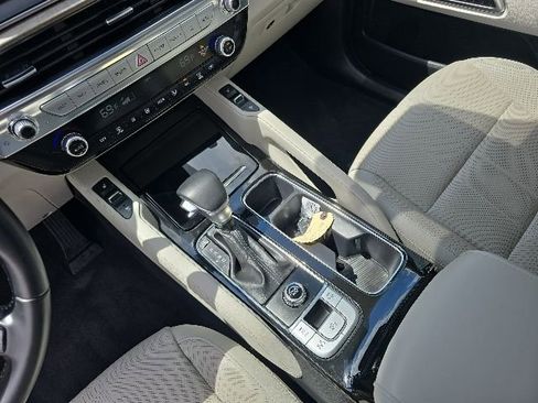 Used 2022 Kia Telluride EX w/ EX Premium Package FWD image 22