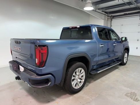 Certified 2025 GMC Sierra 1500 Denali image 6