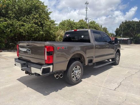 Used 2023 Ford F250 Lariat w/ Lariat Ultimate Package AWD/4WD image 3