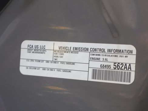Used 2021 Jeep Grand Cherokee Laredo X RWD image 14