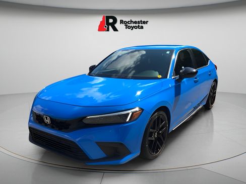 Used 2022 Honda Civic Sport image 3