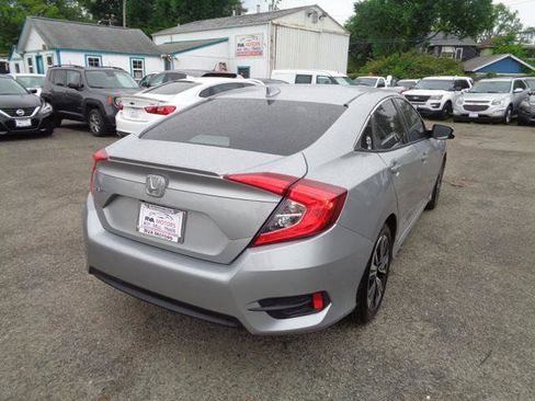 Used 2017 Honda Civic EX-L image 8
