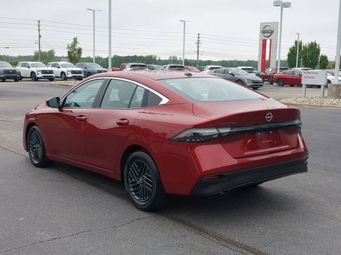 New 2026 Nissan Sentra SV w/ SV Convenience Package FWD image 5