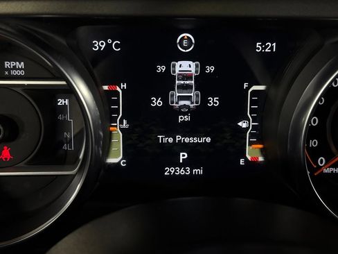 Used 2023 Jeep Wrangler Sport AWD/4WD image 16