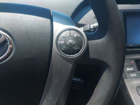 Used 2012 Toyota Prius Two FWD image 17