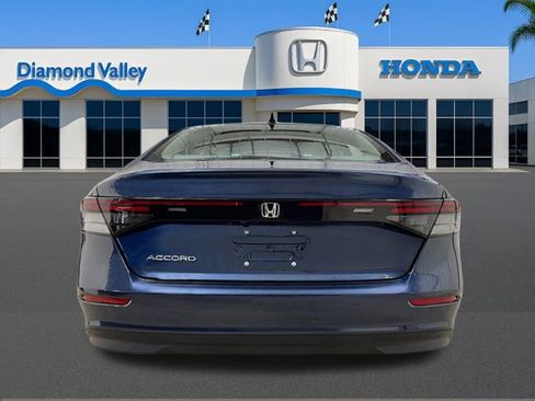 New 2025 Honda Accord SE image 4