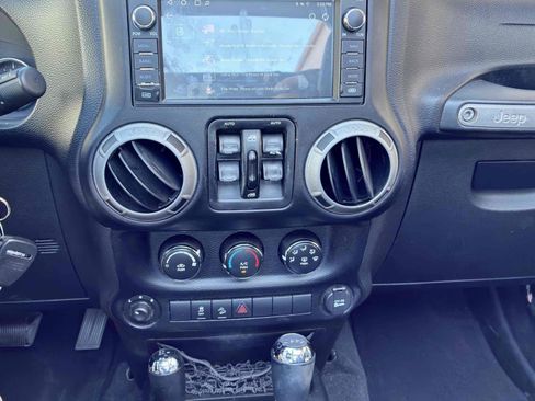 Used 2013 Jeep Wrangler Unlimited Sport AWD/4WD image 29