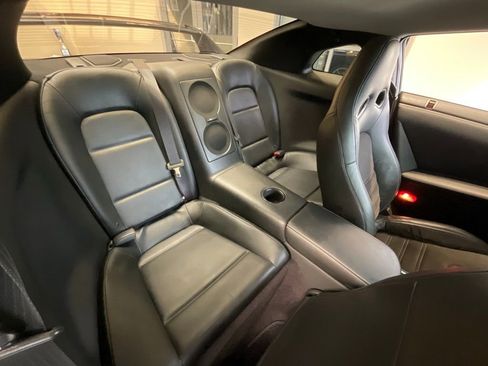 Used 2014 Nissan GT-R Premium image 18
