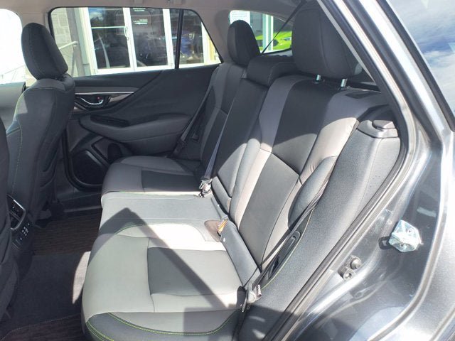 Used 2024 Subaru Outback Onyx Edition XT AWD/4WD image 10
