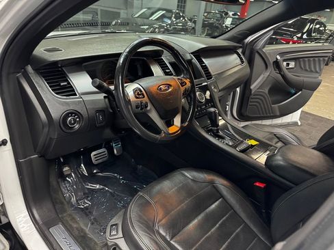 Used 2017 Ford Taurus SHO w/ Driver Assist Package image 37