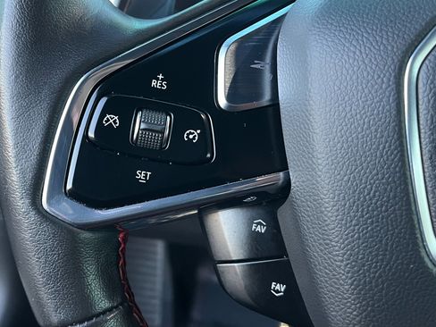 Used 2023 Chevrolet Corvette Stingray Coupe w/ 1LT image 25