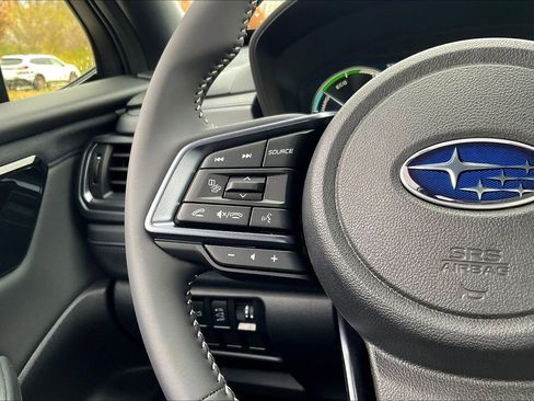 New 2025 Subaru Forester Limited image 17