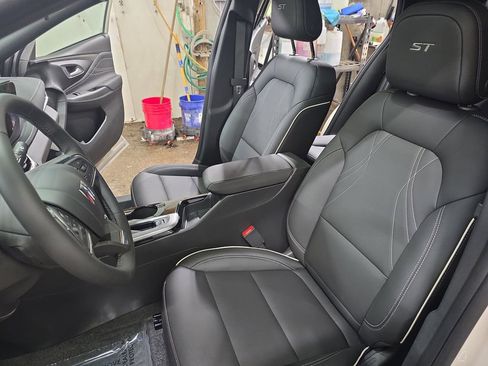 New 2026 Buick Envista Sport Touring w/ Studio Series FWD image 15