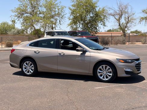 Used 2024 Chevrolet Malibu LT FWD image 7