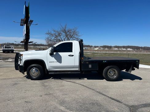 Used 2020 Chevrolet Silverado 3500 W/T w/ WT Fleet Convenience Package image 8