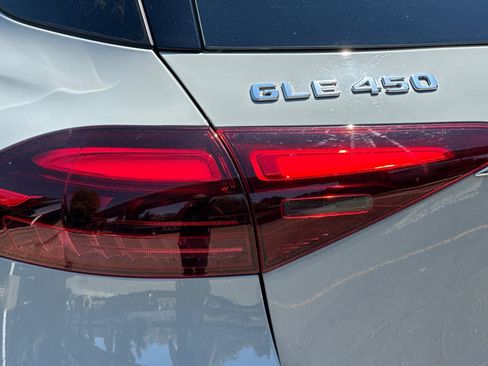 Certified 2024 Mercedes-Benz GLE 450 4MATIC image 32