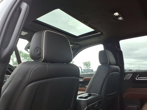 New 2026 GMC Sierra 1500 Denali Ultimate AWD/4WD image 16