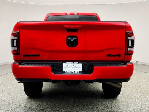 Used 2024 RAM 2500 Big Horn w/ Night Edition AWD/4WD image 6