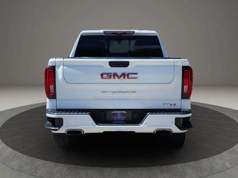 Used 2021 GMC Sierra 1500 AT4 w/ AT4 Premium Package AWD/4WD image 5