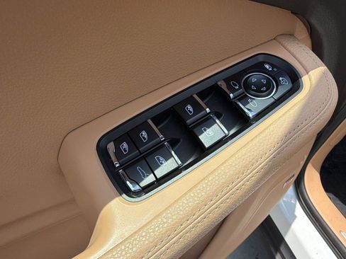 Used 2018 Porsche Macan S AWD/4WD image 26