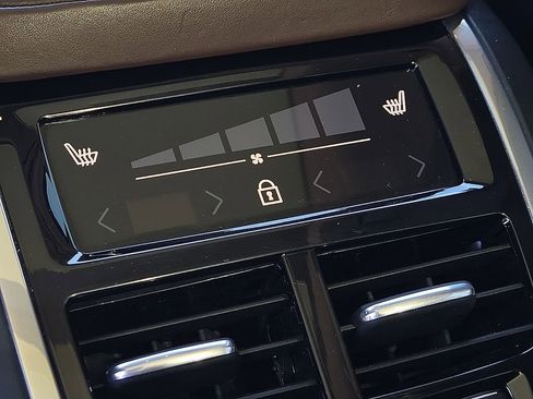 Used 2019 Volvo XC90 T6 Inscription w/ Advanced Package AWD/4WD image 12