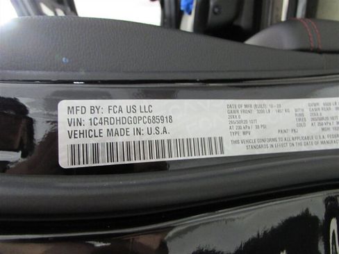 Used 2023 Dodge Durango GT image 88