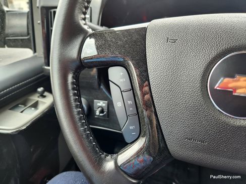 Used 2023 Chevrolet Express 2500 image 48