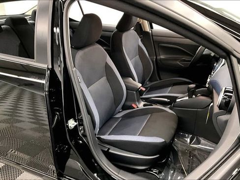 New 2025 Nissan Versa SV w/ Trunk Package image 32