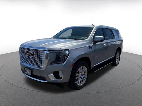Used 2023 GMC Yukon Denali RWD image 7