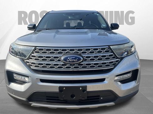 Used 2020 Ford Explorer Limited w/ Class III Trailer Tow Package RWD image 2