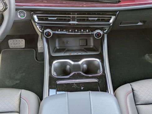 New 2026 Chevrolet Traverse RS image 20