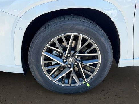 New 2026 Lexus TX 350 AWD image 24