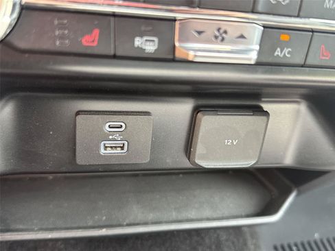 Used 2021 Ford F150 XLT w/ Equipment Group 302A High AWD/4WD image 26