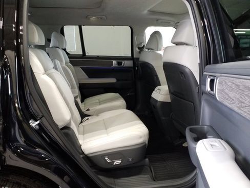 Certified 2026 Hyundai Santa Fe Calligraphy w/ Tow & Go Package image 15