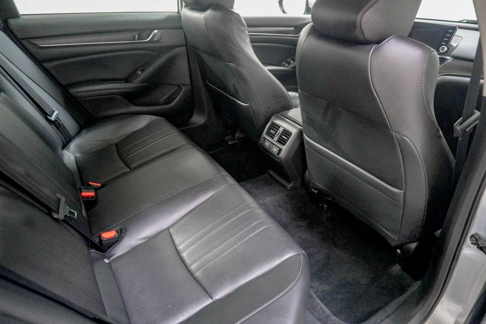 Used 2021 Honda Accord EX-L image 34