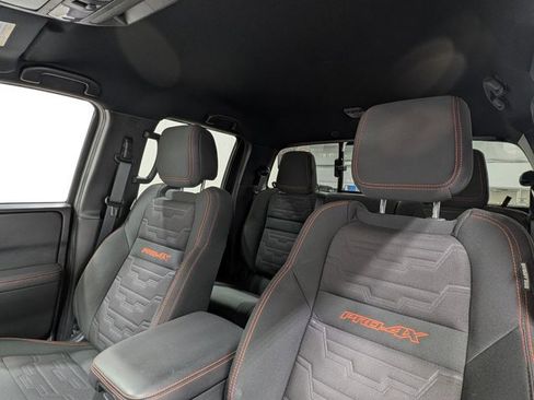 Used 2023 Nissan Frontier PRO-4X w/ Pro Convenience Package image 4