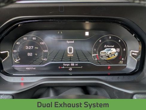 Used 2023 GMC Yukon Denali AWD/4WD image 19