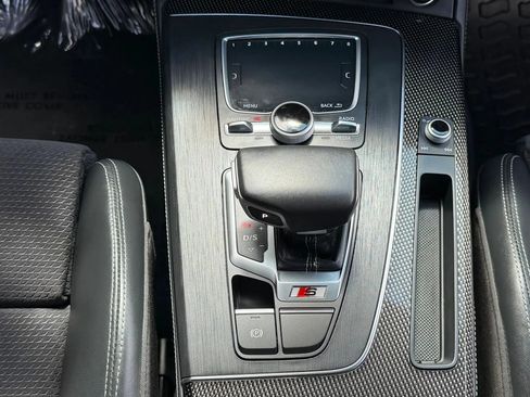 Used 2019 Audi SQ5 Prestige w/ Prestige Package AWD/4WD image 32