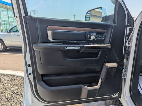 Used 2017 RAM 2500 Laramie w/ Protection Group AWD/4WD image 10