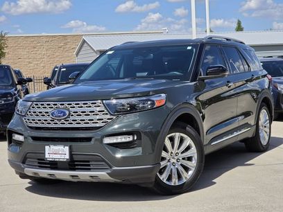 Used 2023 Ford Explorer Limited w/ Limited Technology Package